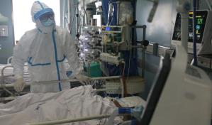 OMS registra nuevo récord de casos globales de COVID-19 en un día, 2,6 millones