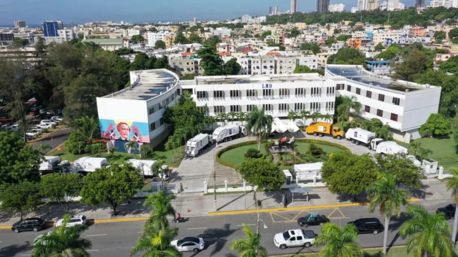 Gobierno iniciará programa de apoyo a los ayuntamientos con una inversión de RD$ 4,000 millones Gobierno iniciará programa de apoyo a los ayuntamientos con una inversión de RD$ 4,000 millones