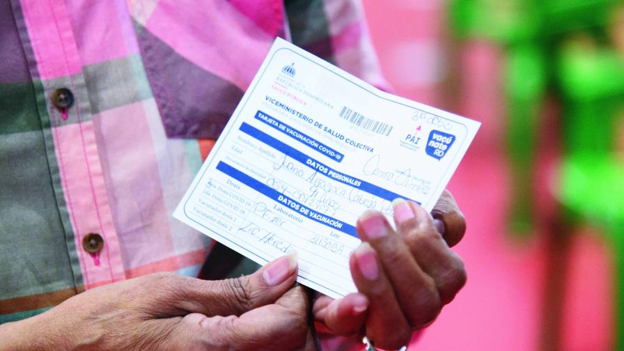 El 26 % de los vacunados cuenta con tres dosis