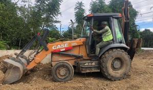 Medio Ambiente incauta veh&iacute;culos utilizados para extraer material ilegal de r&iacute;os Yuna y Cam&uacute;