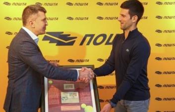 Djokovic asistió a acto público en Belgrado al día siguiente de dar positivo