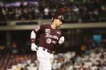 Joey Meneses conectó un jonrón en triunfo de Tomateros