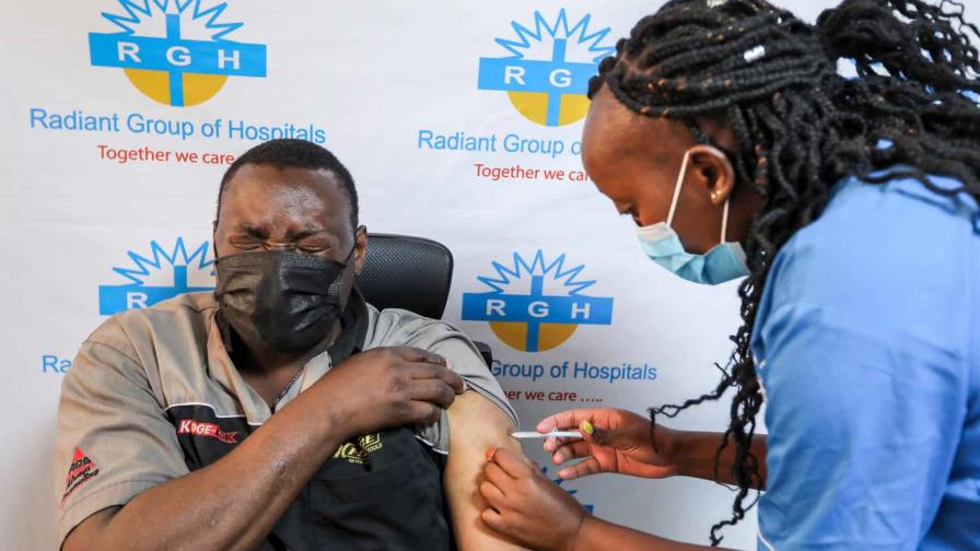 El número de casos de COVID-19 en África supera los 10 millones