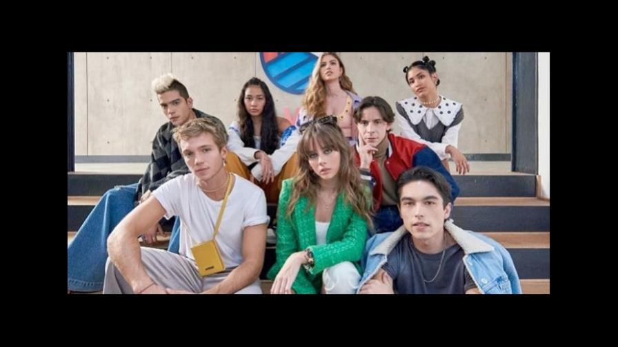 Rebelde continúa y exintegrantes reaccionan a la nueva serie Rebelde continúa y exintegrantes reaccionan a la nueva serie
