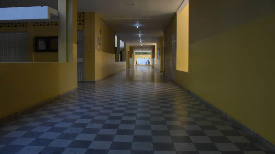 Profesores no asisten a las aulas en Santiago para reinicio de docencia presencial