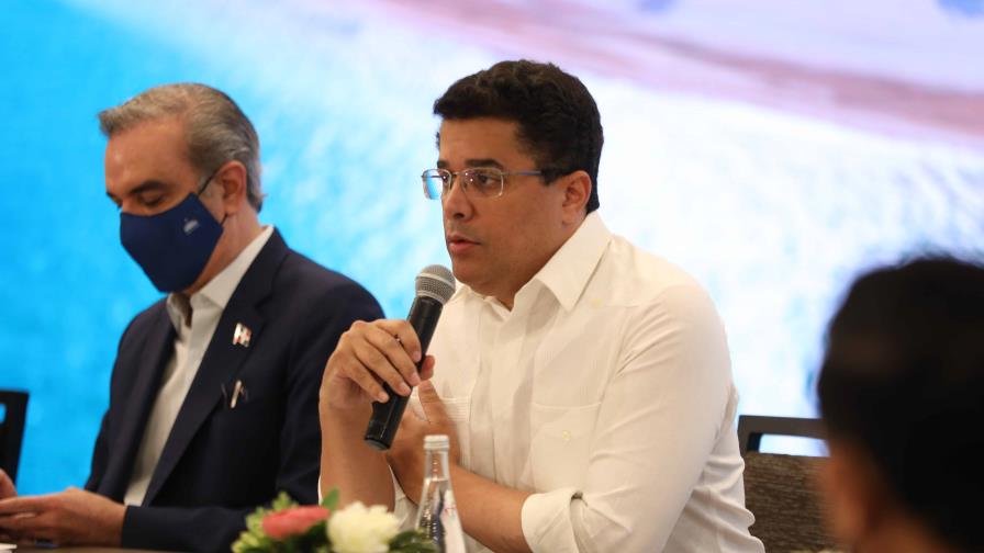 Ministro de Turismo afirma economía dominicana es más fuerte de Latinoamérica