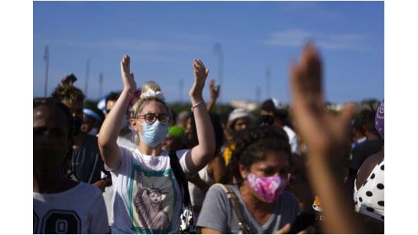 A seis meses de las protestas, Cuba enjuicia a manifestantes