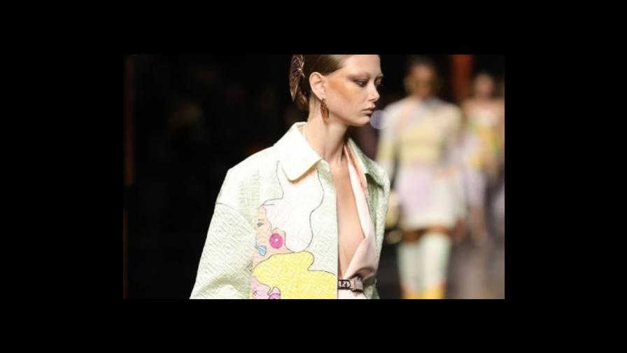 Fendi recupera el color y la fantasía de Antonio López