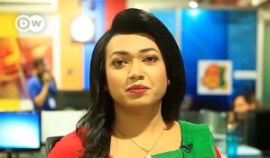 La primera presentadora trans de Bangladés