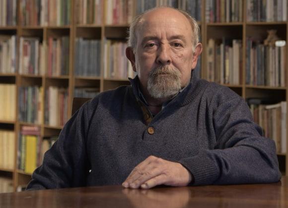 Encuentran muerto en un hotel del este al escritor y periodista uruguayo Hugo Fontana