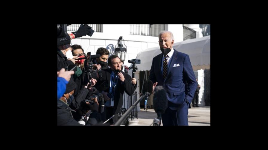 Biden enviará más test COVID a escuelas para evitar cierres