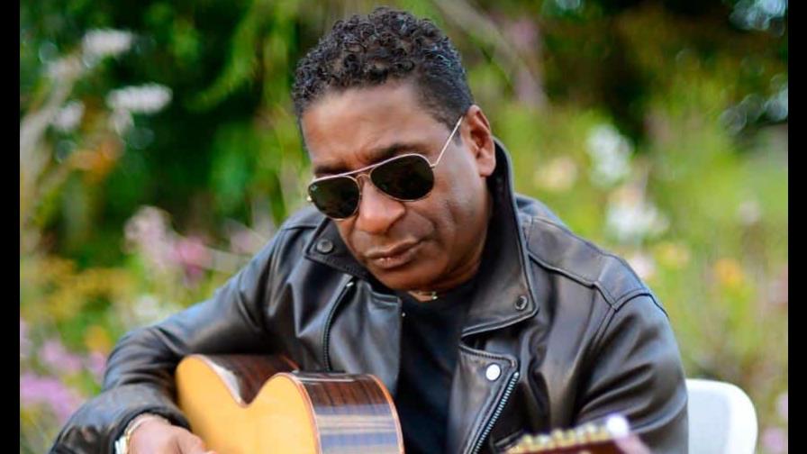 Cantautor Félix D Oleo se contagia de COVID-19 y suspende sus próximas actividades Cantautor Félix D Oleo se contagia de COVID-19 y suspende sus próximas actividades