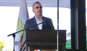 Abinader revela acuerdo para romper contrato Autopista Samaná se pagó con ahorros del gobierno