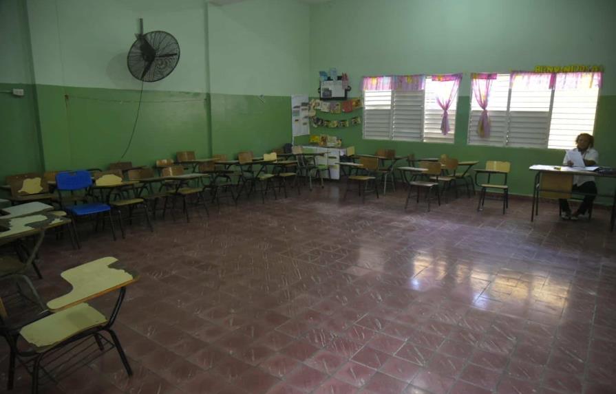 Escuelas no acatan llamado de Educación de reiniciar docencia presencial