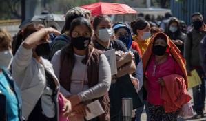 El mundo registra un nuevo récord de contagios diarios de COVID: 3.4 millones