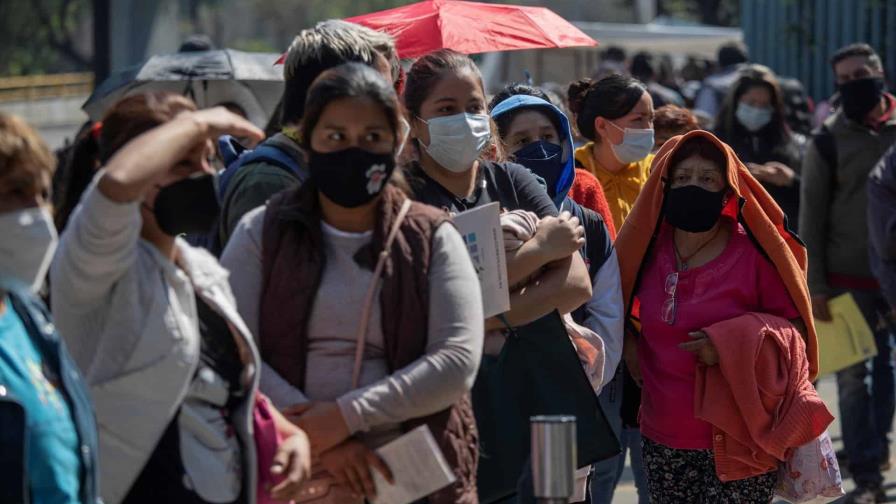 El mundo registra un nuevo récord de contagios diarios de COVID: 3.4 millones El mundo registra un nuevo récord de contagios diarios de COVID: 3.4 millones