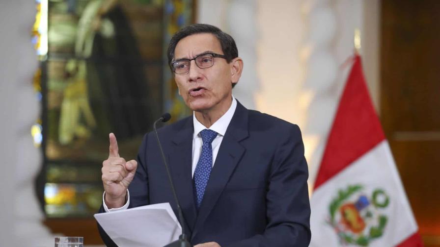 Fiscalía de Perú archiva investigación a expresidente Vizcarra por compra de pruebas covid