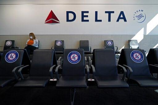 Tras ola de cancelaciones, Delta espera recuperación en 2022