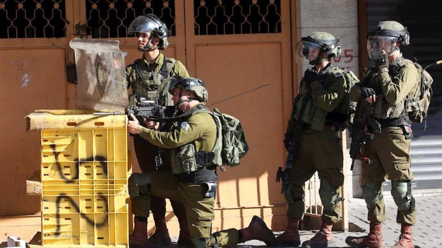 Más de 10,000 soldados rusos en maniobras en fronteras con Ucrania y Georgia