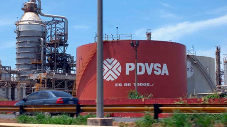 Las reservas probadas de petróleo de Venezuela superan los 300,800 millones de barriles