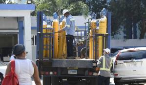 Mayoría de pacientes del Moscoso Puello en UCI no se han vacunado contra el COVID-19