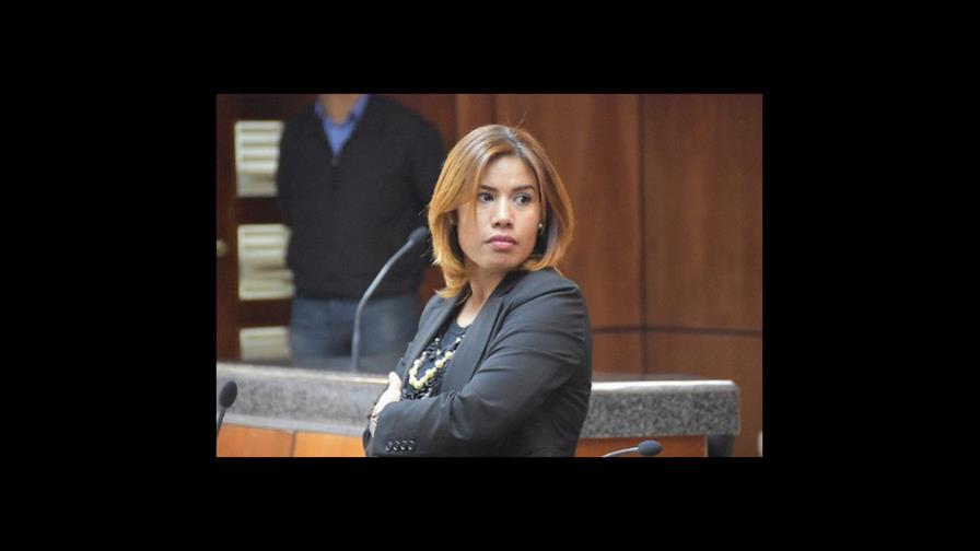 Exjueza Awilda Reyes sale airosa; declaran extinción de acusación en su contra Exjueza Awilda Reyes sale airosa; declaran extinción de acusación en su contra