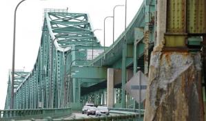 Estados Unidos invierte 27,000 millones para reparar 15,000 puentes