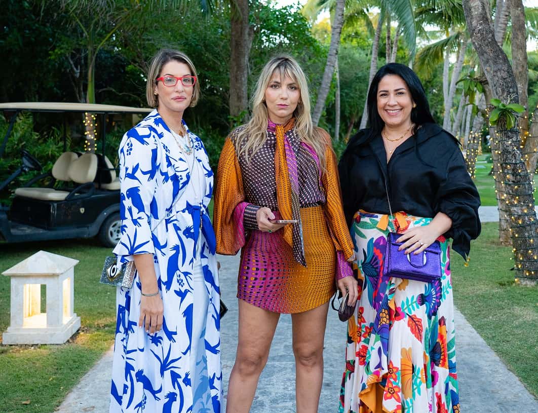 Marcel Flores, Deborah Carter y Perla Gómez