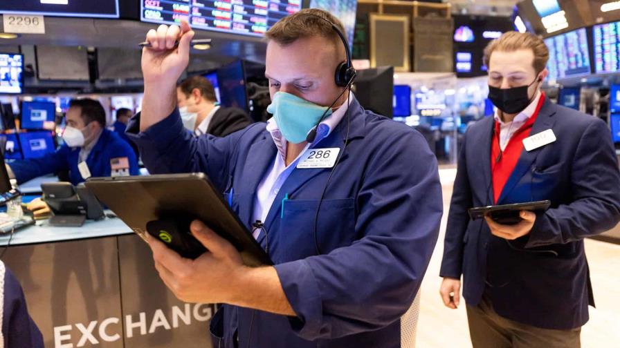 Wall Street abre mixto y el Dow Jones baja un 0.84% Wall Street abre mixto y el Dow Jones baja un 0.84%