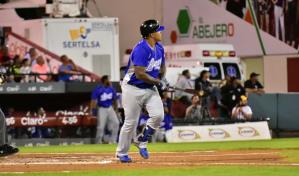 Yermín decide triunfo Licey con jonrón en el noveno