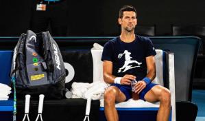 Serbios ven a Djokovic jugar un partido contra Australia fuera de la cancha