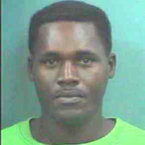 Es solicitado por el Tercer Juzgado de la Instrucción del distrito judicial de Santo Domingo, mediante orden judicial de arresto marcada con el auto no. 083-me-2011, de fecha 03/01/2011, por el hecho de este presuntamente haber violado las disposiciones establecidas en los artículos 295 y 304 sobre homicidio del Código Penal.