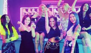 Así suena “Yummy Yummy Love”, la inusual y aplaudida colaboración de Natti Natasha con Momoland