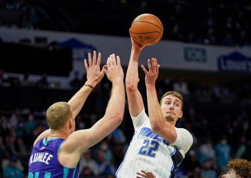 Hermanos Wagner sacan al Magic de mala racha