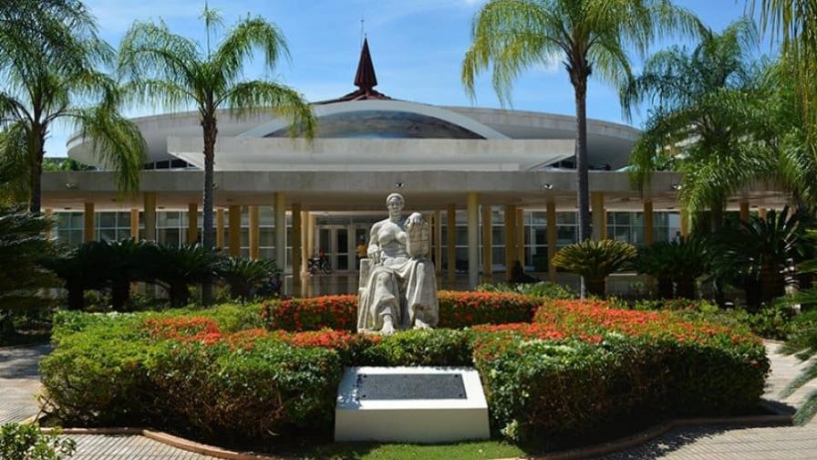 Impartirán clases de comunicación en todas las carreras de la UASD Impartirán clases de comunicación en todas las carreras de la UASD