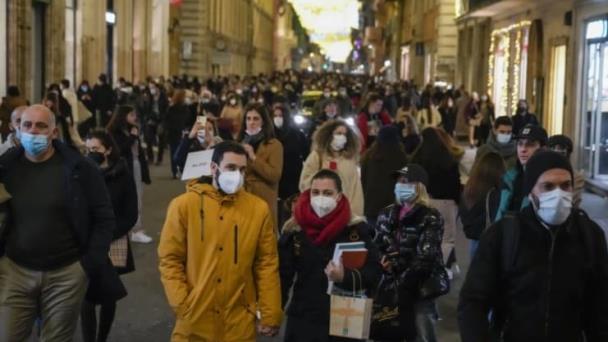 Italia registra aumento de vacunaciones tras la obligatoriedad