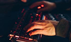 EE.UU. promete responder si confirma que Rusia orquestó ciberataque a Ucrania