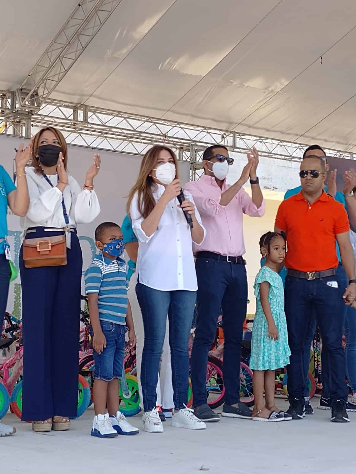 Alcaldesa Carolina Mejía 