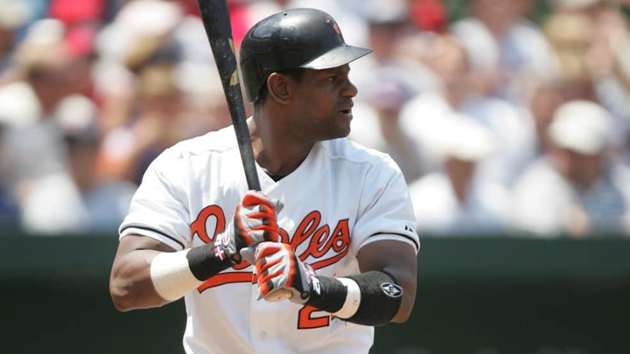 Sosa, descartado por los escritores, en diciembre puede llegar a Cooperstown