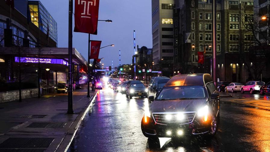 Filadelfia rinde último adiós a 12 víctimas de incendio