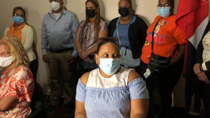 Denuncian profesores no están impartiendo docencia virtual en Santiago Denuncian profesores no están impartiendo docencia virtual en Santiago