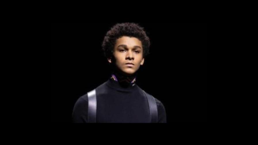 Actor de origen dominicano desfila en nueva colección masculina de Prada Actor de origen dominicano desfila en nueva colección masculina de Prada