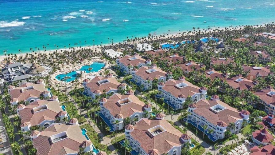 Crédito de la banca al turismo crece un 17 % en 2021