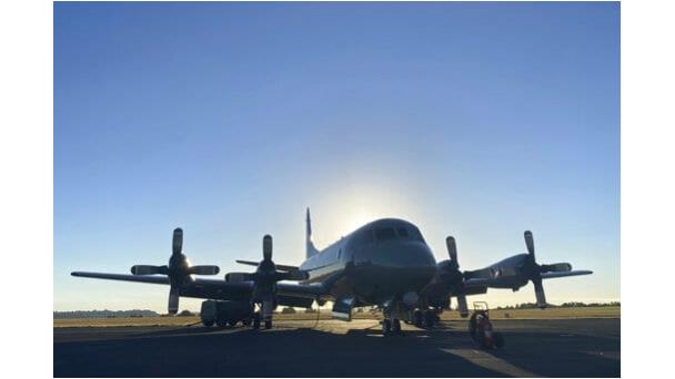 Nueva Zelanda envía avión de reconocimiento a Tonga por erupción