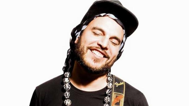 Riccie Oriach inicia el 2022 con gran concierto en Hard Rock Café y anuncia gira internacional