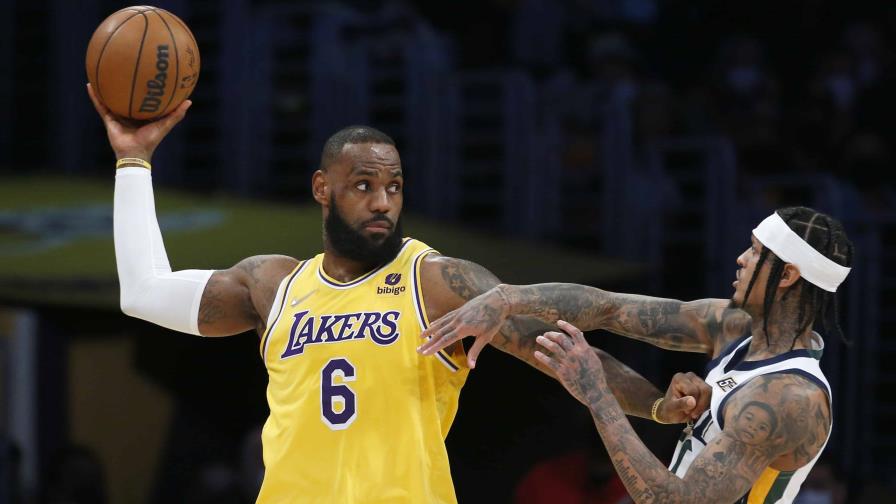 VÍDEO | LeBron anota 25 y Lakers frenan mala racha venciendo a Jazz