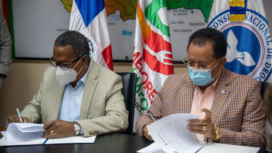 Comedores Económicos firma acuerdo para comprar productos a bajo precio