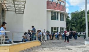 Bajan los nuevos casos de Covid y se reducen filas para pruebas