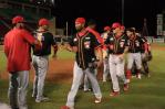 Criollos toman ventaja en la final béisbol en Puerto Rico