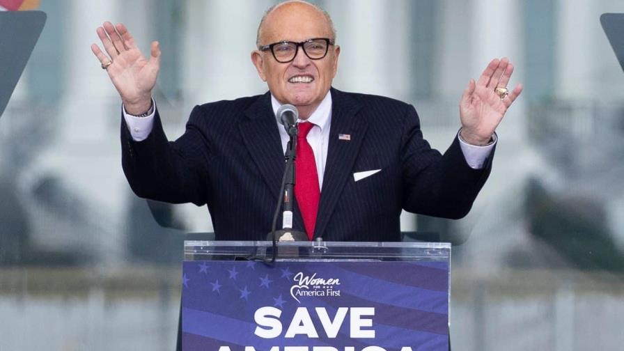 Citan a declarar ante el Congreso a Rudy Giuliani por asalto al Capitolio